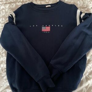 Brandy Melville Navy Blue Los Angeles 1984 Crew Neck Sweater